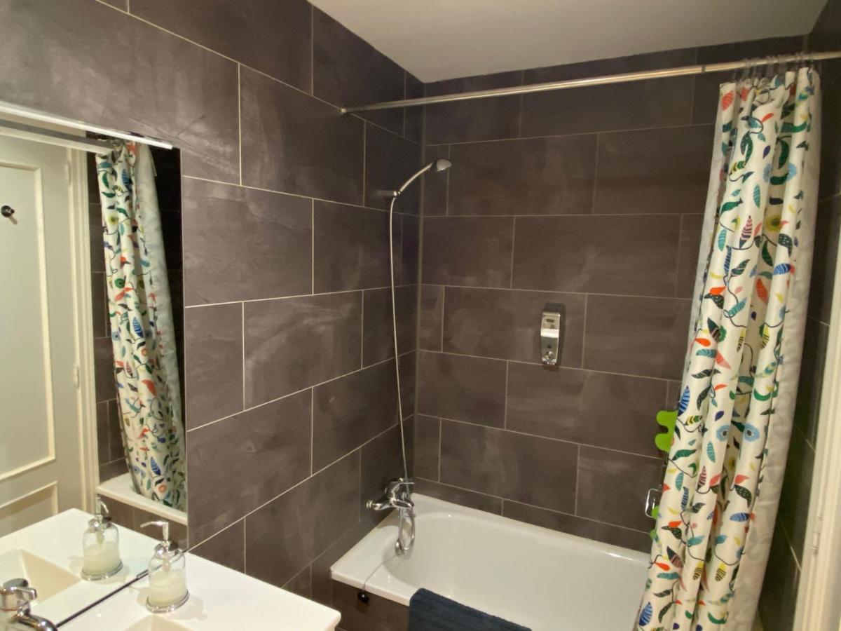 Apartamento Ideal A La Entrada De Salamanca !!! Santa Marta de Tormes Buitenkant foto