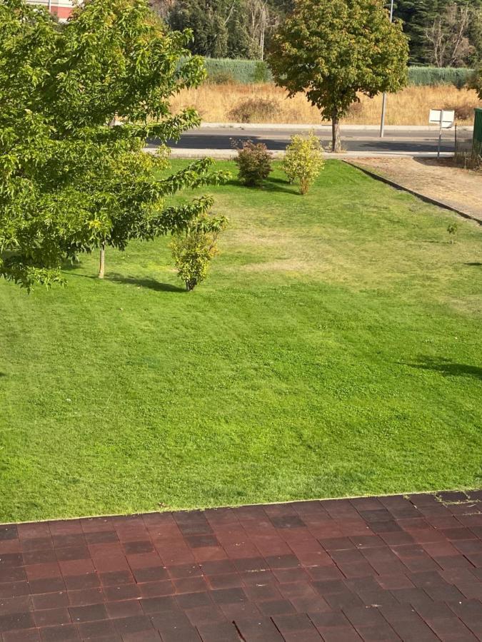 Apartamento Ideal A La Entrada De Salamanca !!! Santa Marta de Tormes Buitenkant foto