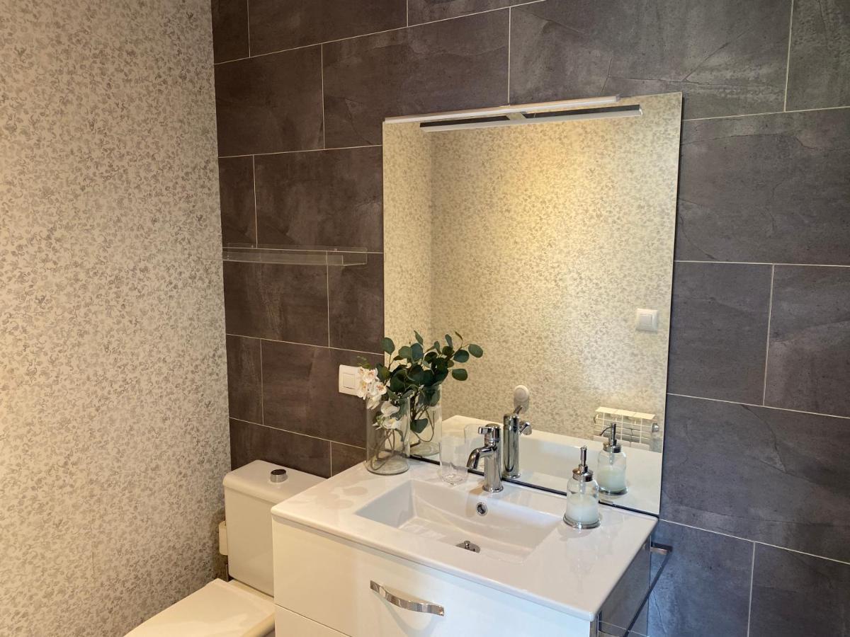 Apartamento Ideal A La Entrada De Salamanca !!! Santa Marta de Tormes Buitenkant foto